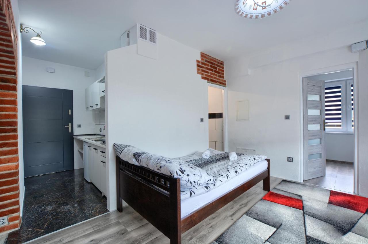 Ceglany Apartament Ustrzyki Dolne Luaran gambar