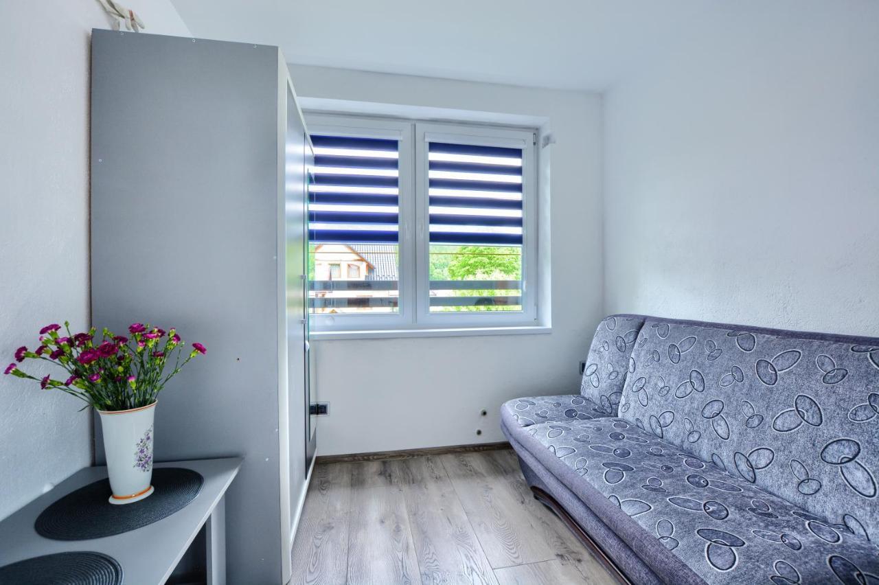 Ceglany Apartament Ustrzyki Dolne Luaran gambar